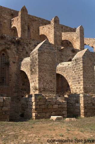 Mimari Özellikler  - Flying Buttresses