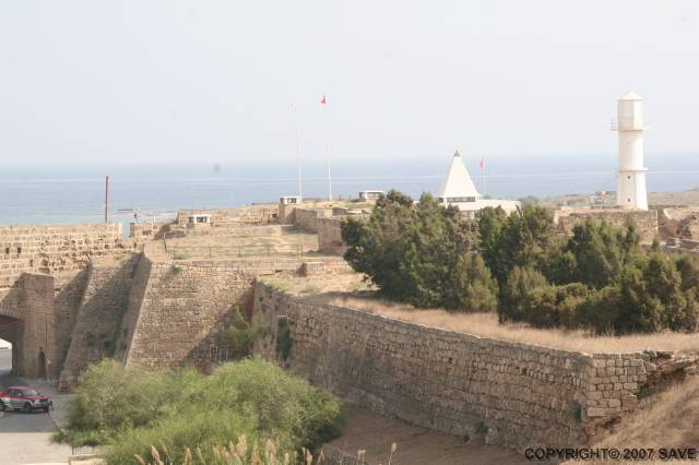 Canbulat Kapısı ve Burcu